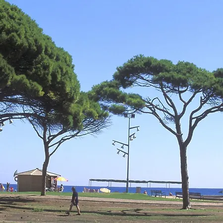 Camping De Salou * La Pineda