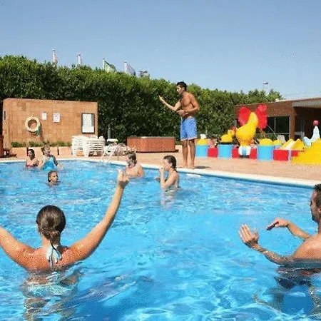 Camping De Salou キャンプ場 ラ・ピネーダ